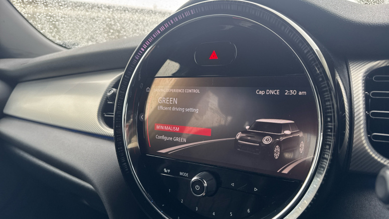 MINI Hatchback 2.0 Cooper S Exclusive 5dr Auto [Comfort/Nav Pack] Petrol Hatchback